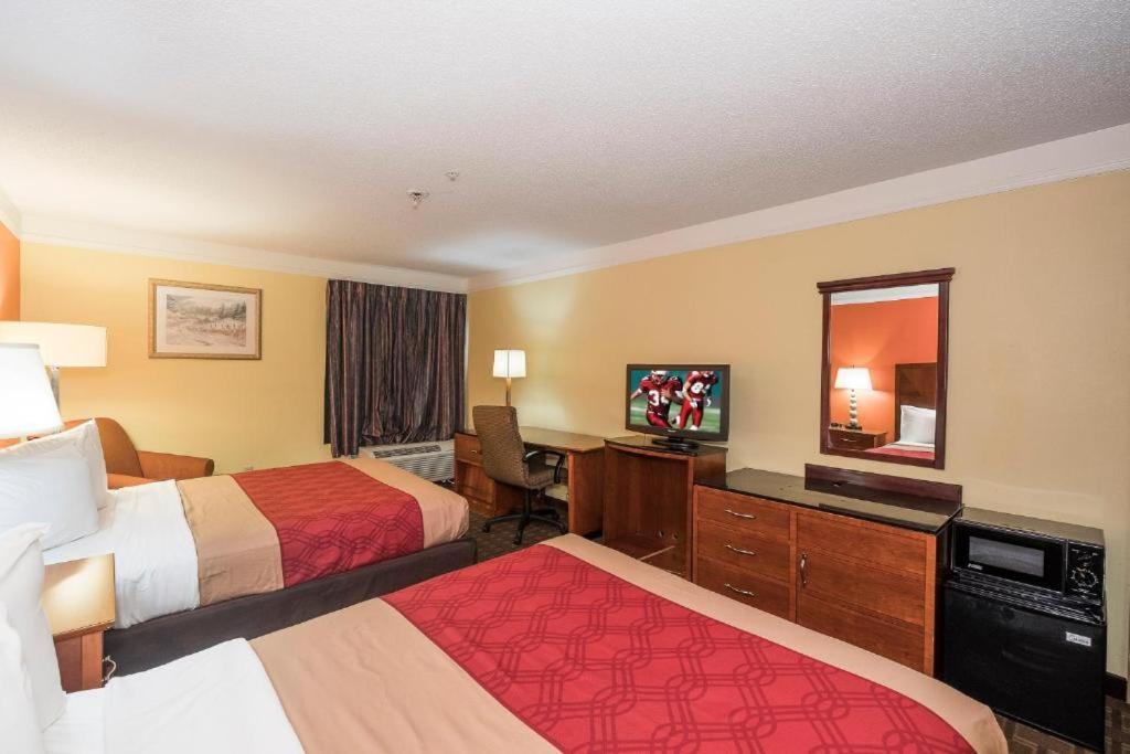 My Home & Suites Madison Ga Kültér fotó
